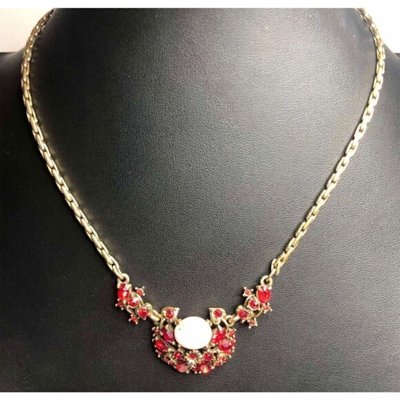 1066 Vintage Signed Holly Craft 1951 Jeweled 16'' Necklace red PInk - Picture 1 of 4